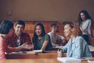 Cómo se dice hola en inglés